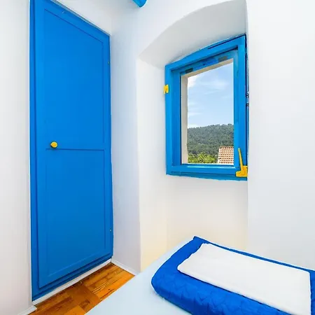 Apartment Losinj Haus With Pool Veli Losinj