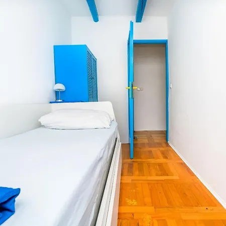 Losinj Haus With Pool *