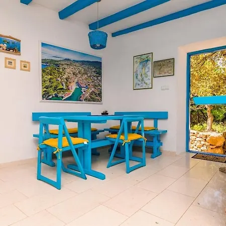 Losinj Haus With Pool Holiday home