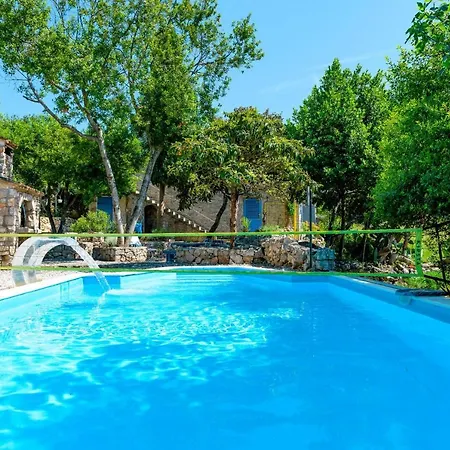 Dom wakacyjny Losinj Haus With Pool