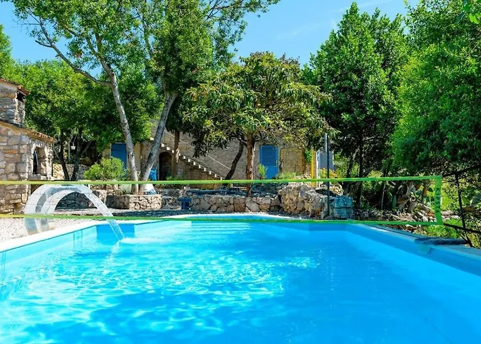 Losinj Haus With Pool Prázdninový dům