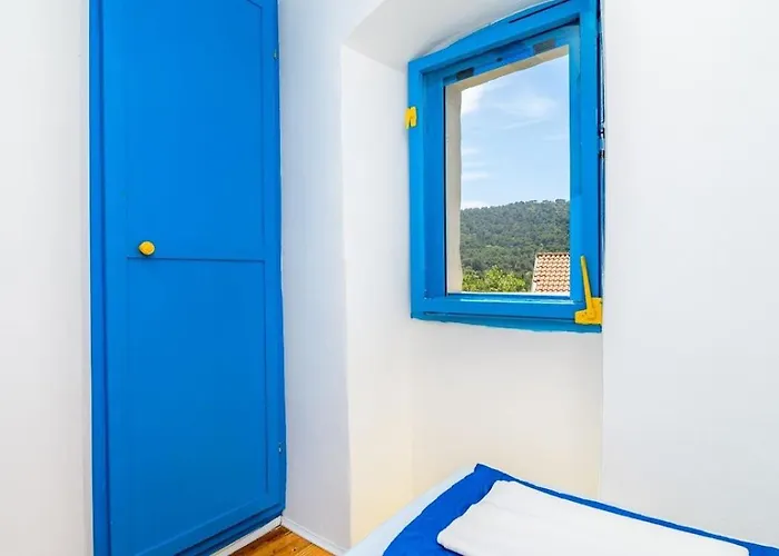Losinj Haus With Pool Prázdninový dům Veli Lošinj