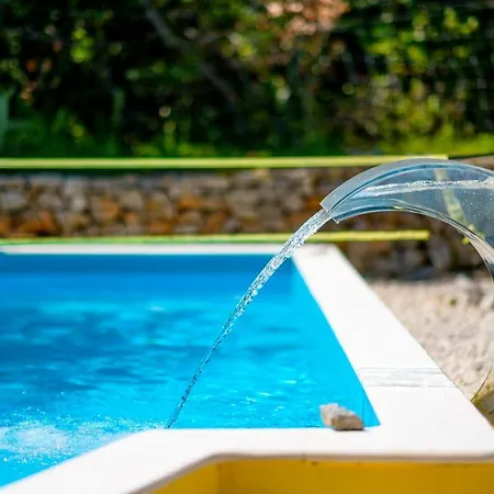 Losinj Haus With Pool *
